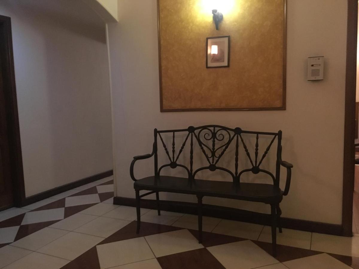 Pension Roma Kair Zewnętrze zdjęcie